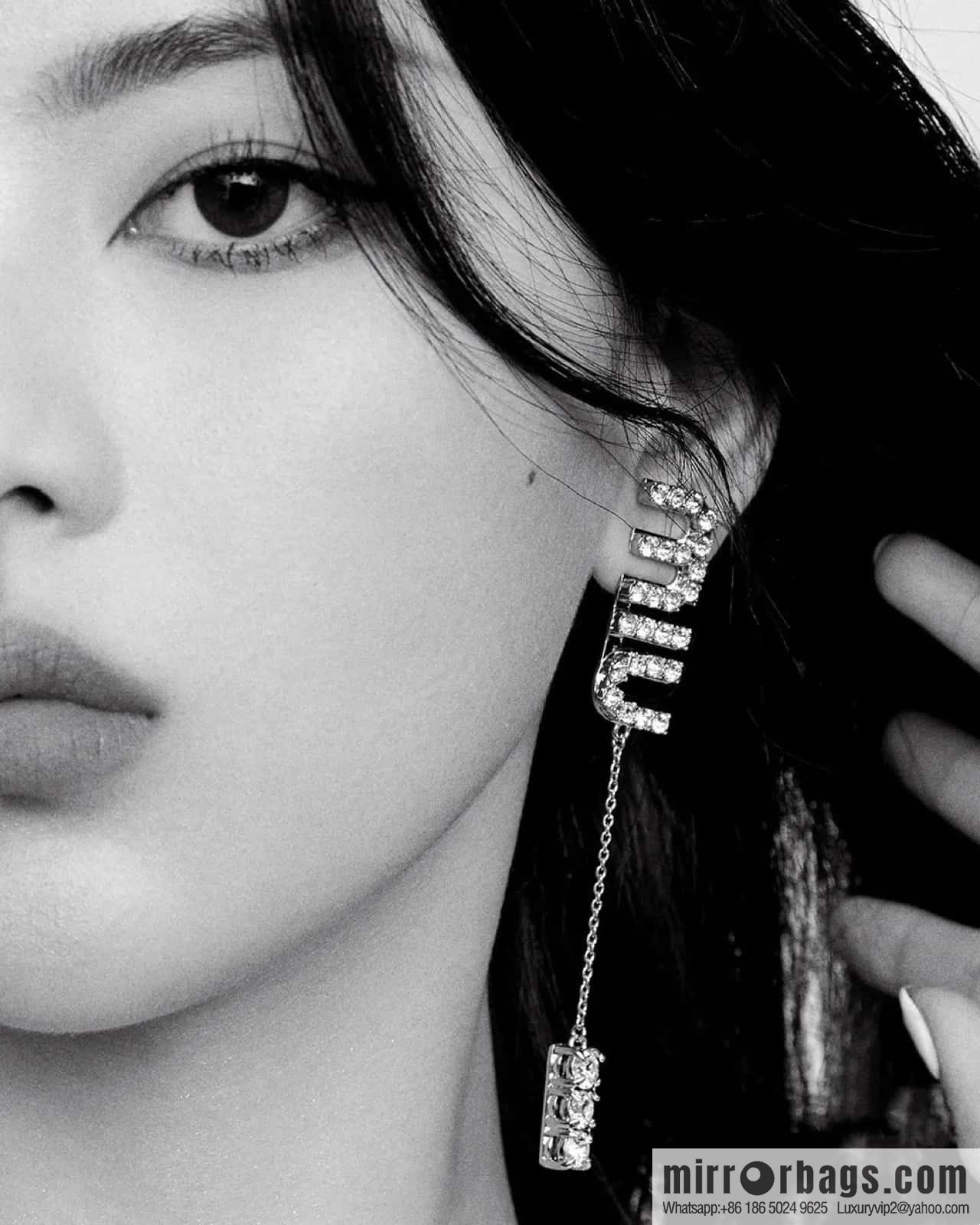 MIU MIU Miu Miu Silver Diamond Fringed Stud Earrings