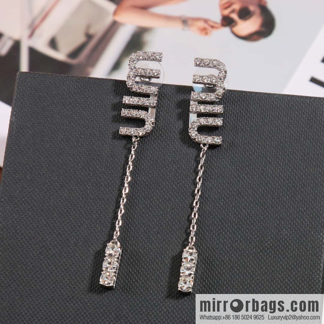 MIU MIU Miu Miu Silver Diamond Fringed Stud Earrings