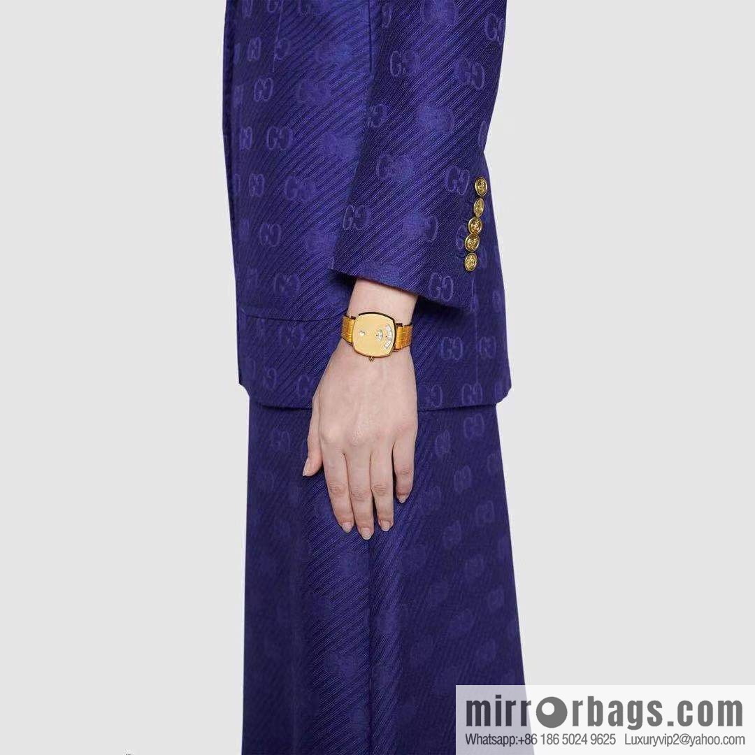 Gucci GUCCl's latest 316L stainless steel calfskin strap watch