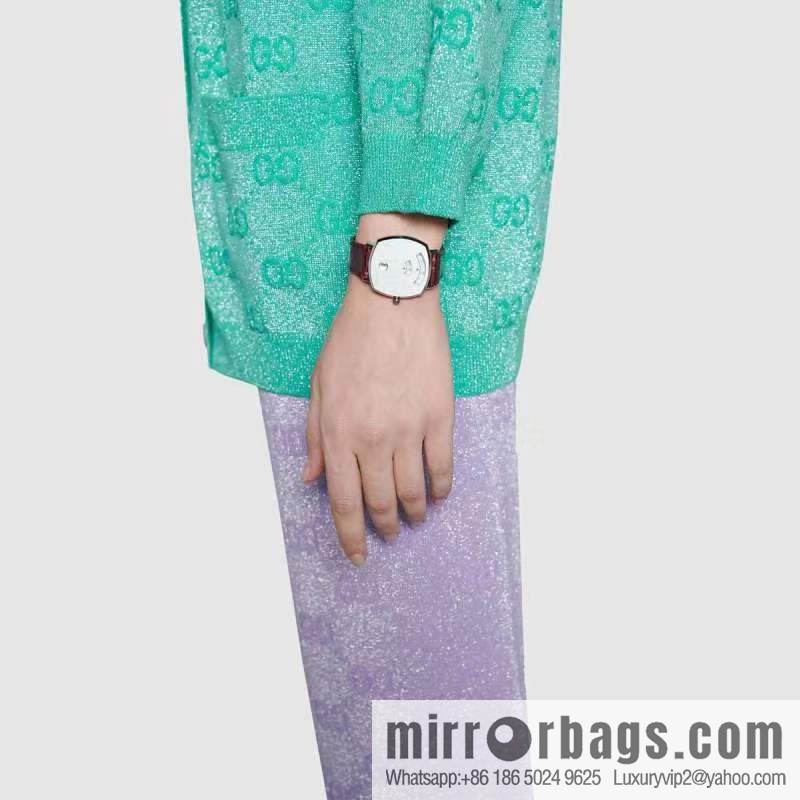 Gucci GUCCl's latest 316L stainless steel calfskin strap watch