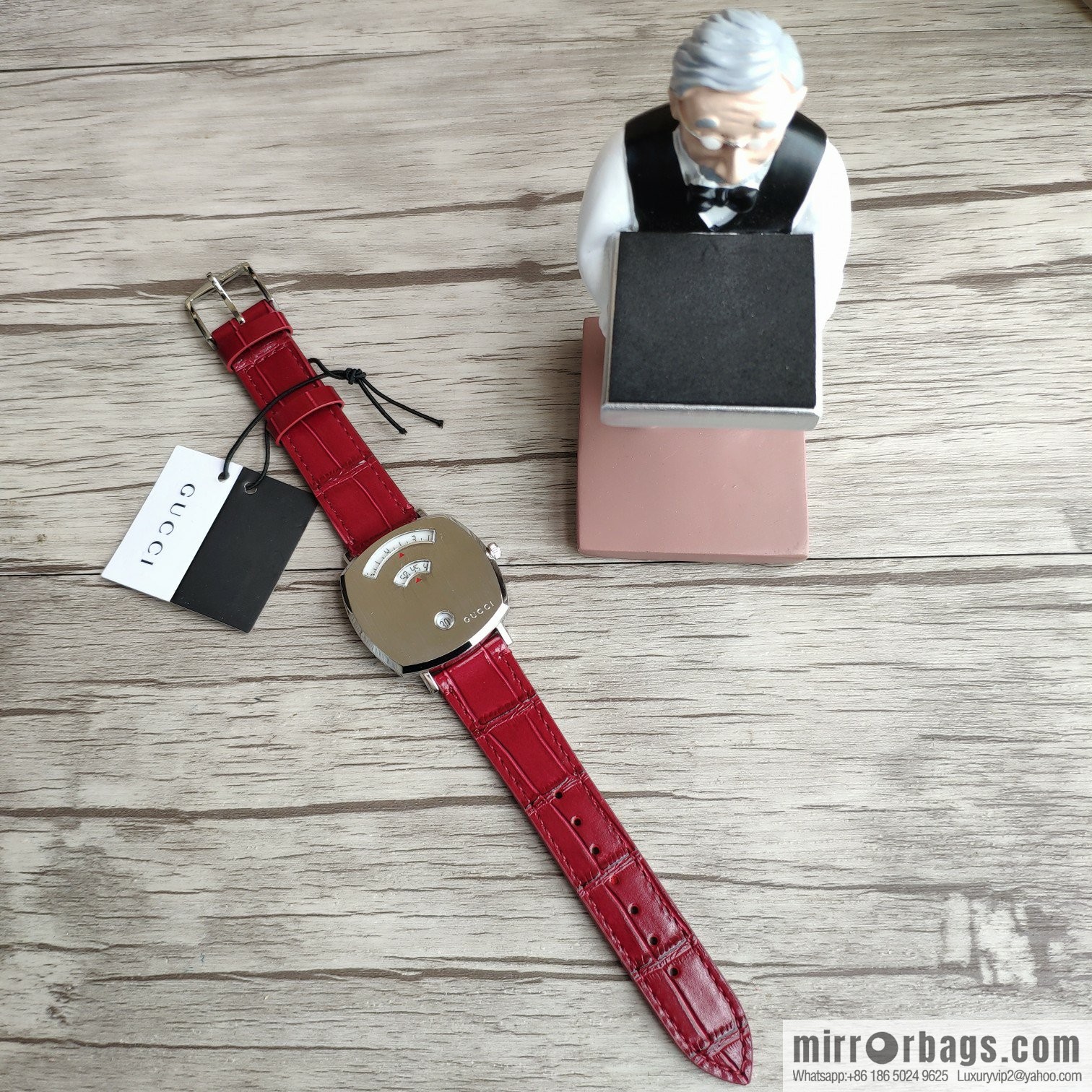 Gucci GUCCl's latest 316L stainless steel calfskin strap watch