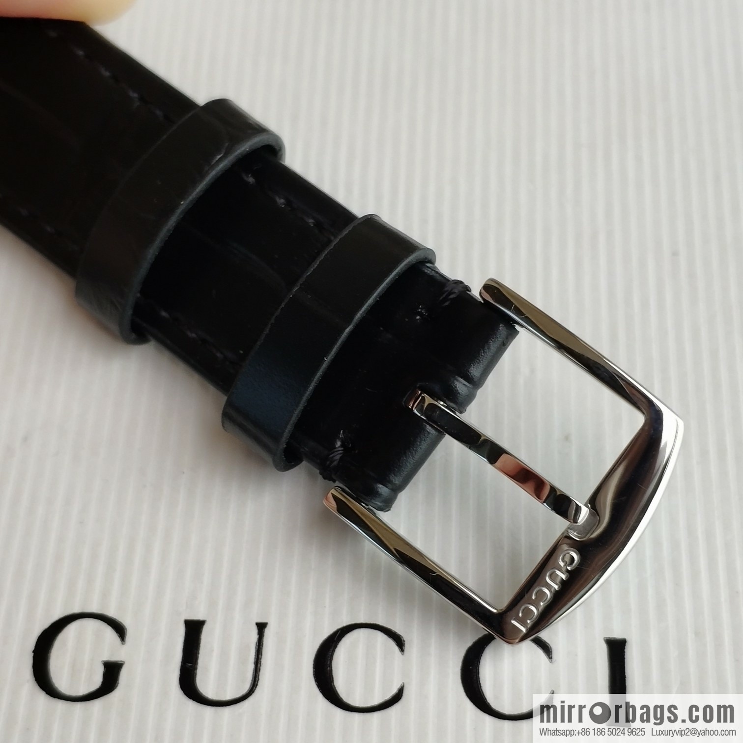 Gucci GUCCl's latest 316L stainless steel calfskin strap watch