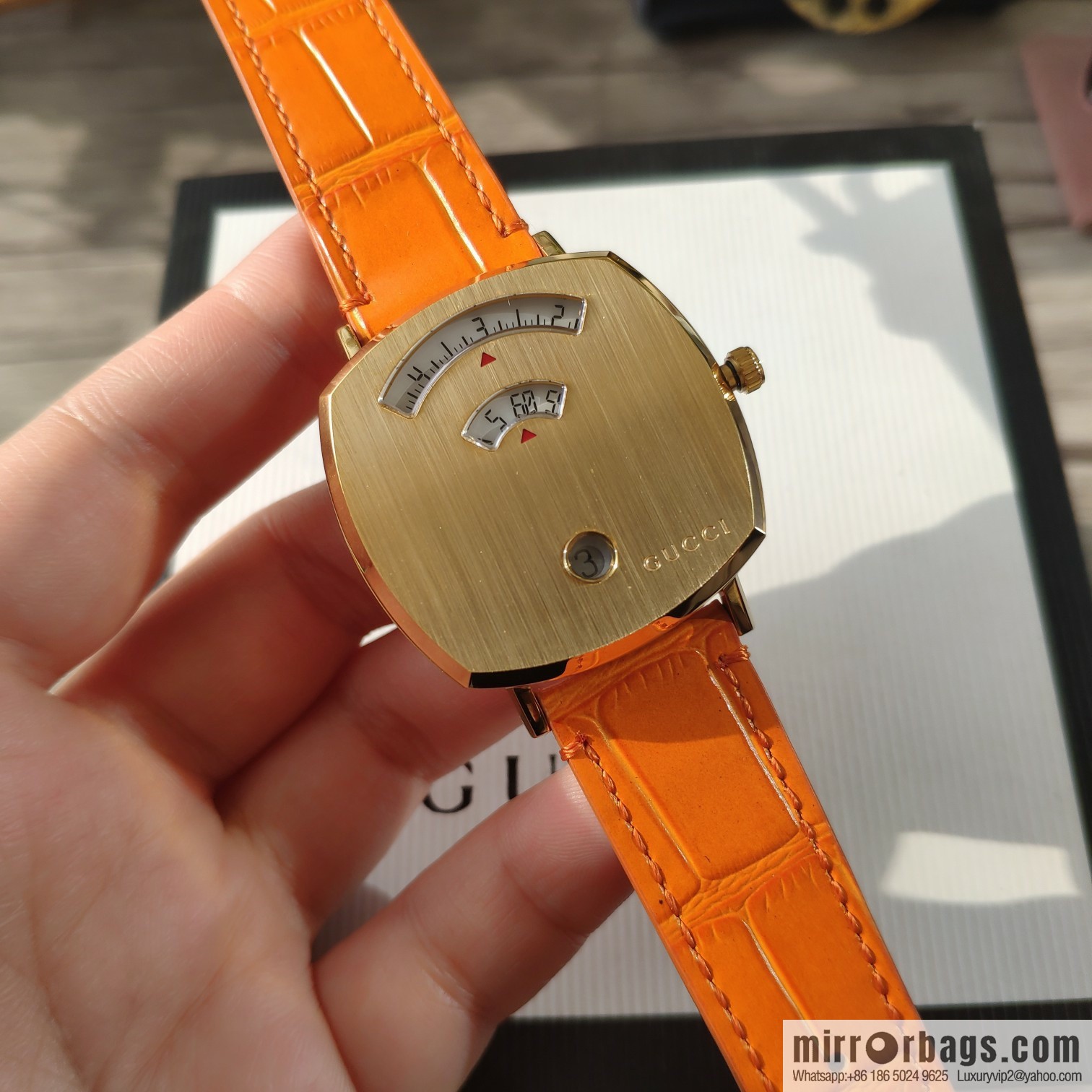 Gucci GUCCl's latest 316L stainless steel calfskin strap watch