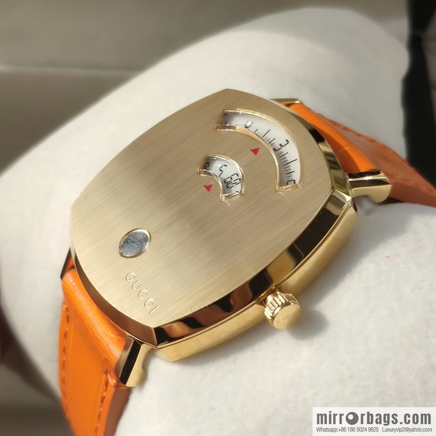 Gucci GUCCl's latest 316L stainless steel calfskin strap watch