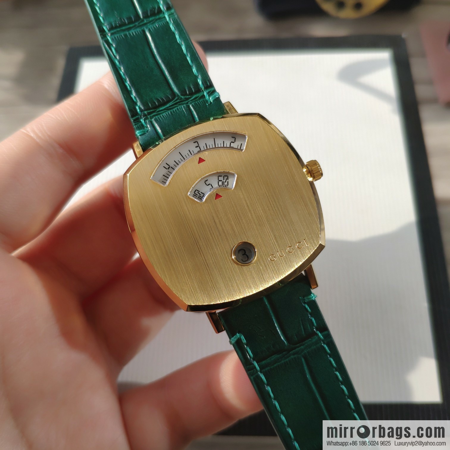 Gucci GUCCl's latest 316L stainless steel calfskin strap watch