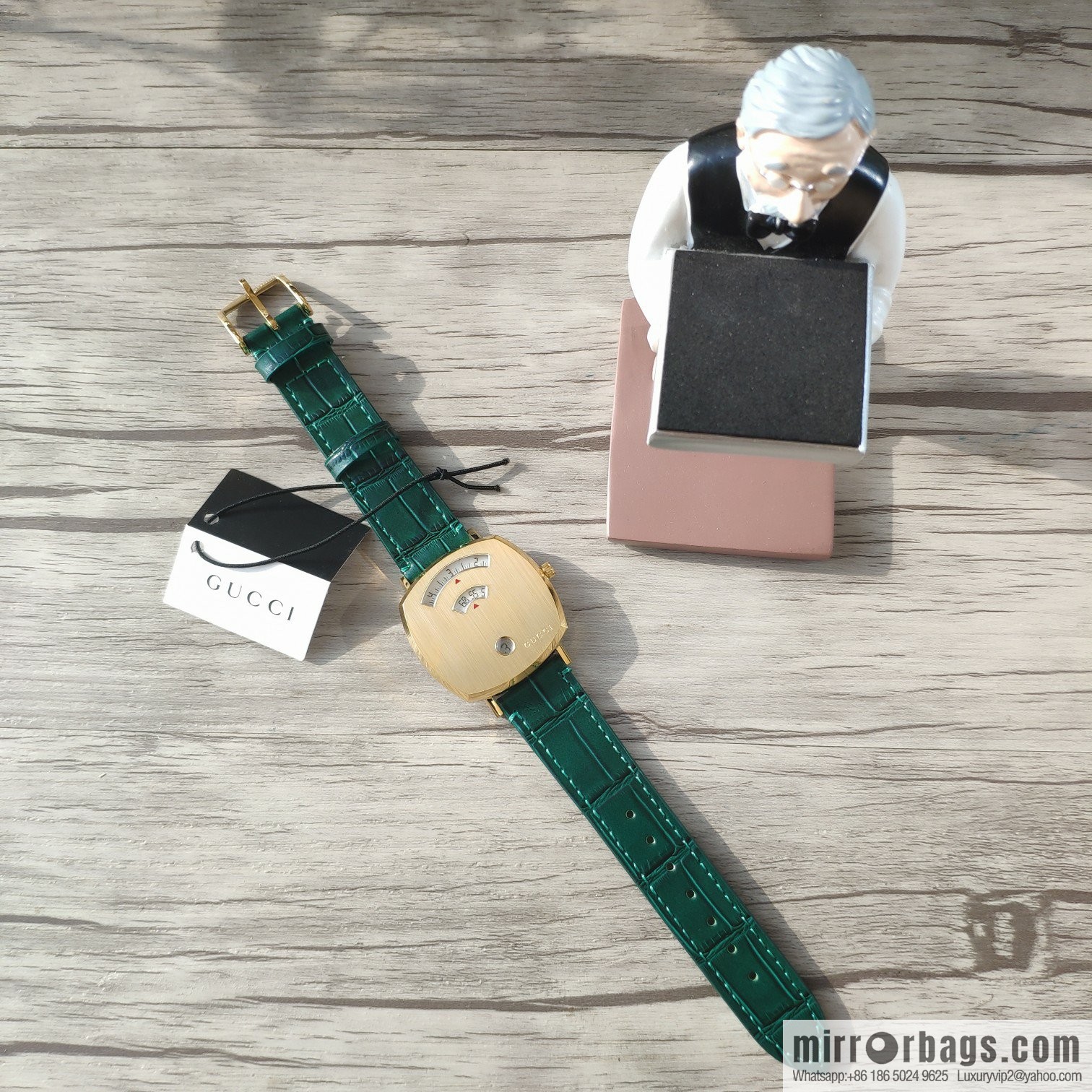 Gucci GUCCl's latest 316L stainless steel calfskin strap watch