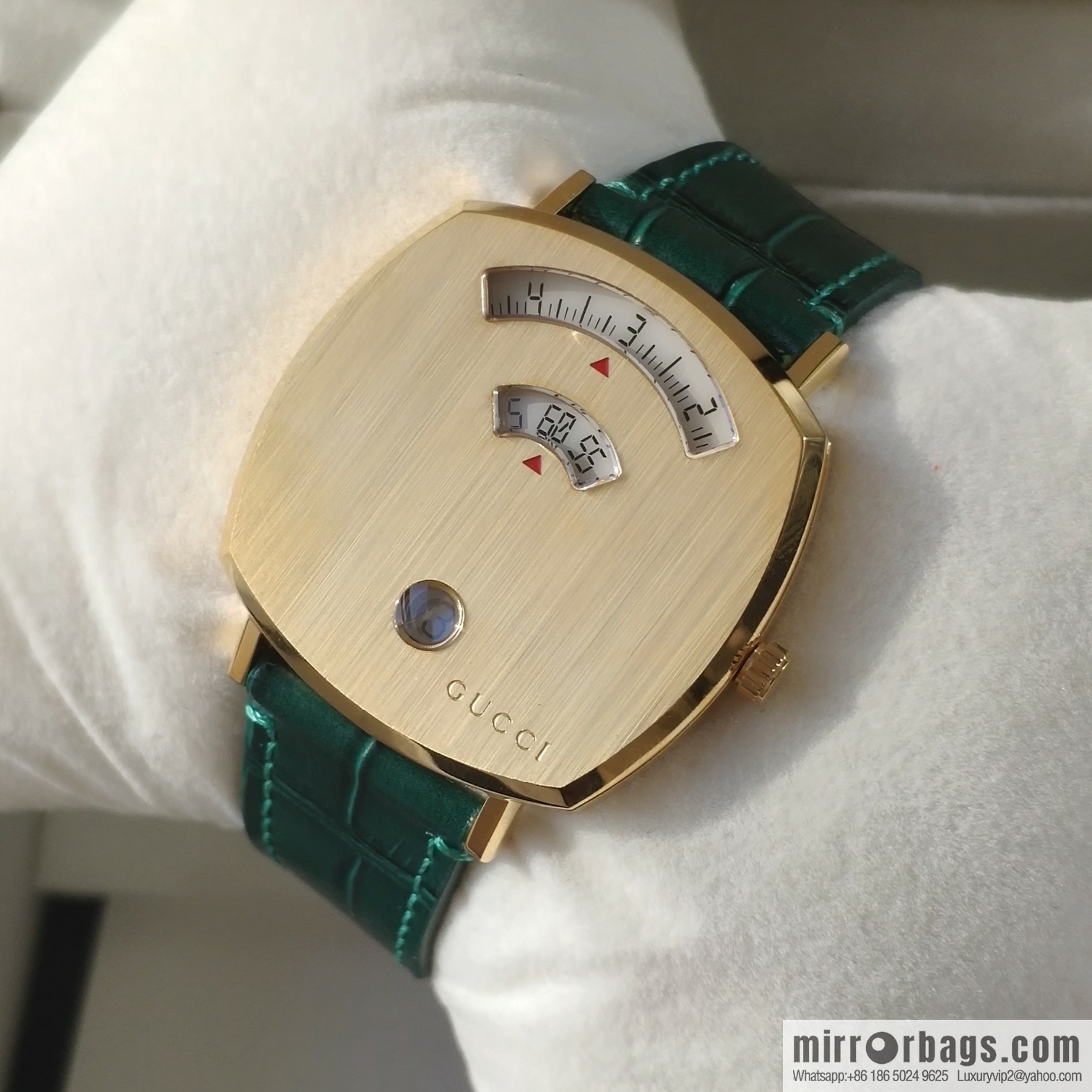 Gucci GUCCl's latest 316L stainless steel calfskin strap watch