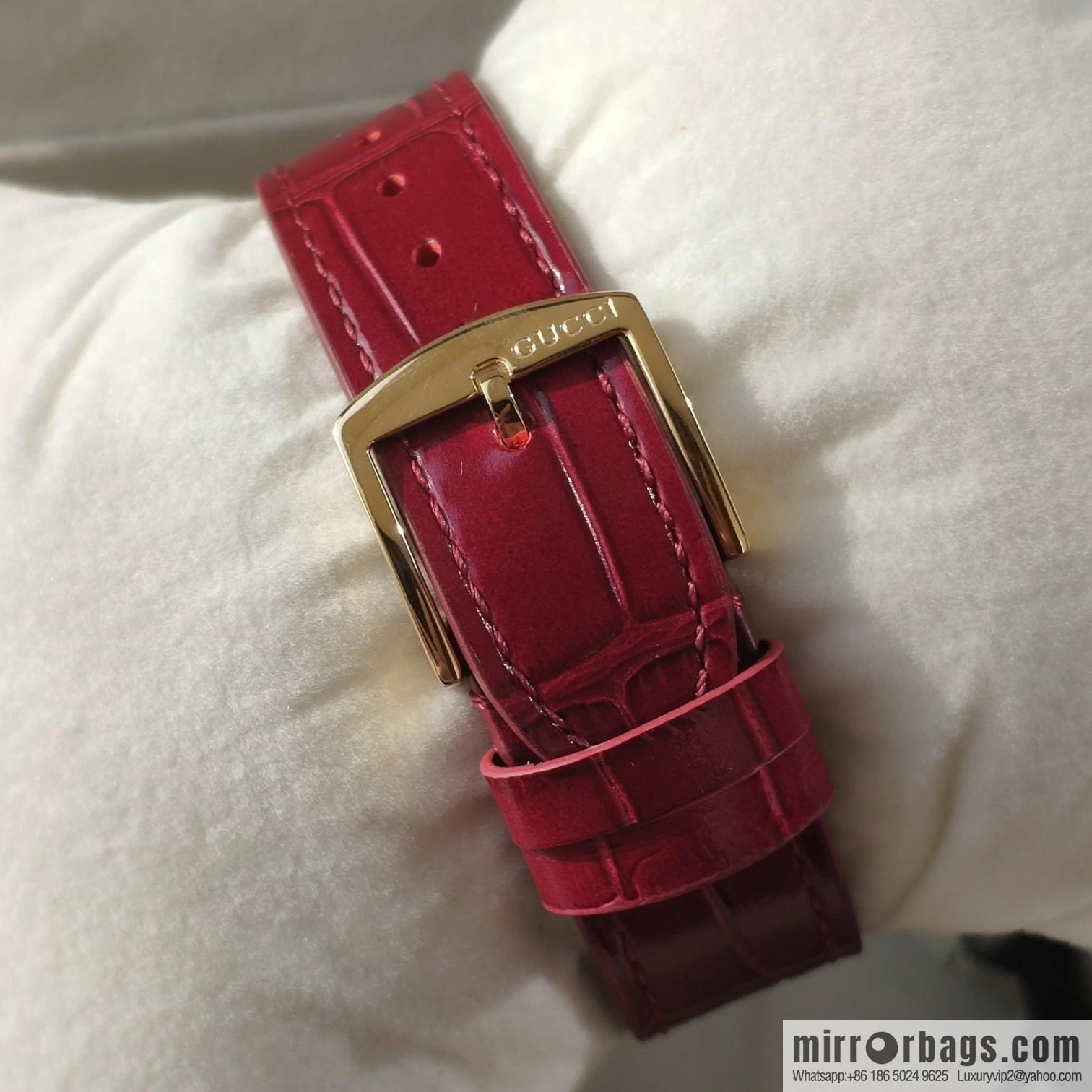 Gucci GUCCl's latest 316L stainless steel calfskin strap watch