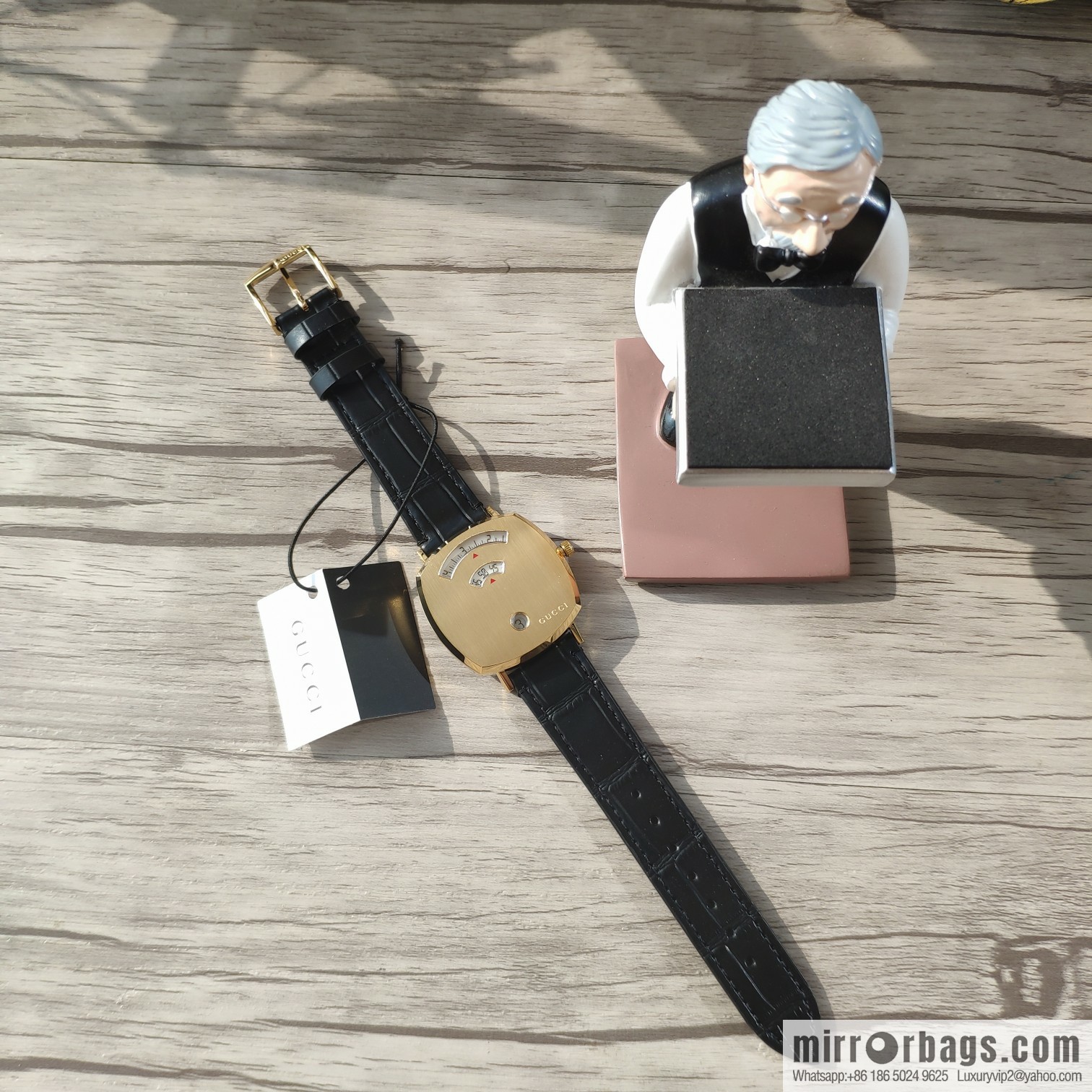 Gucci GUCCl's latest 316L stainless steel calfskin strap watch