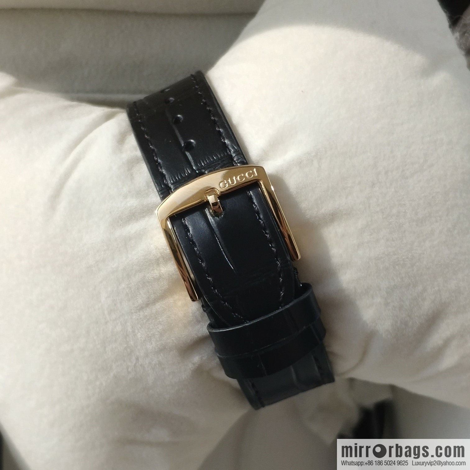 Gucci GUCCl's latest 316L stainless steel calfskin strap watch