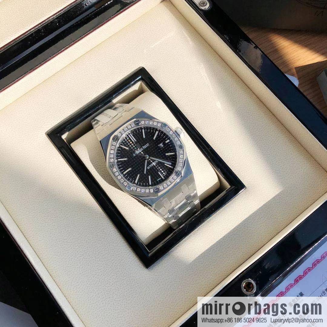 Audemars Piguet Royal Oak, model 15451.ST. ZZ.1256ST.03 Audemars Piguet CAL.4302 All-in-One Watch