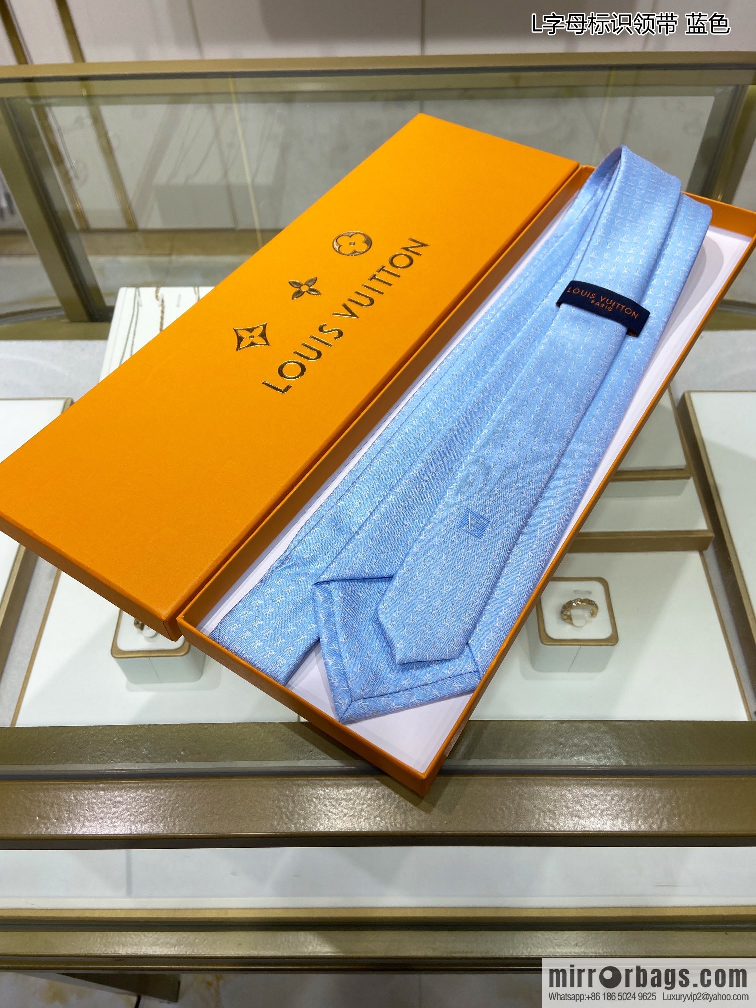 LV Louis Vuitton 100% Top Jacquard Silk L Letter Logo Tie M70952