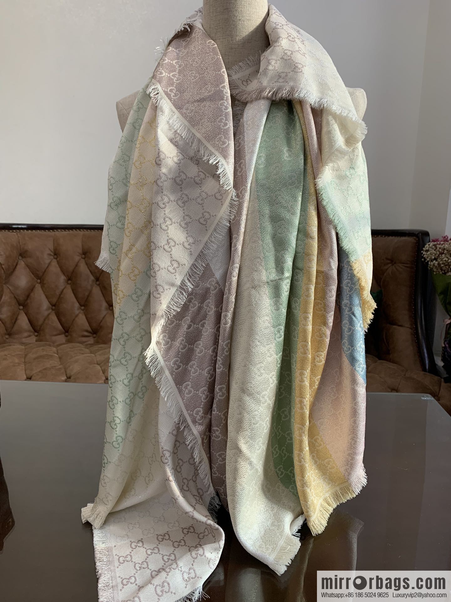 GUCCI Gucci GG logo women's scarf 558274