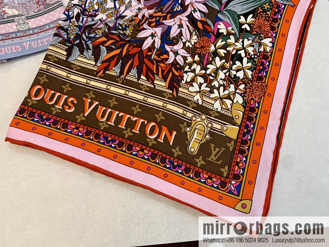 LV Louis Vuitton City Mouse and Country Mouse 100% Silk Scarf M76124