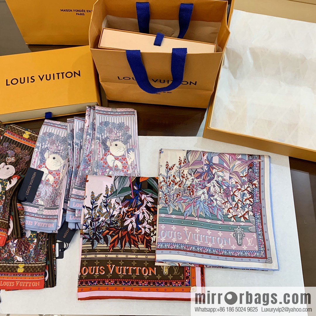 LV Louis Vuitton City Mouse and Country Mouse 100% Silk Scarf M76124