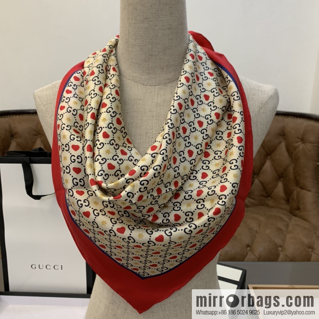 GUCCI Gucci Double G Letter Interwoven Pattern 100% Silk Scarf