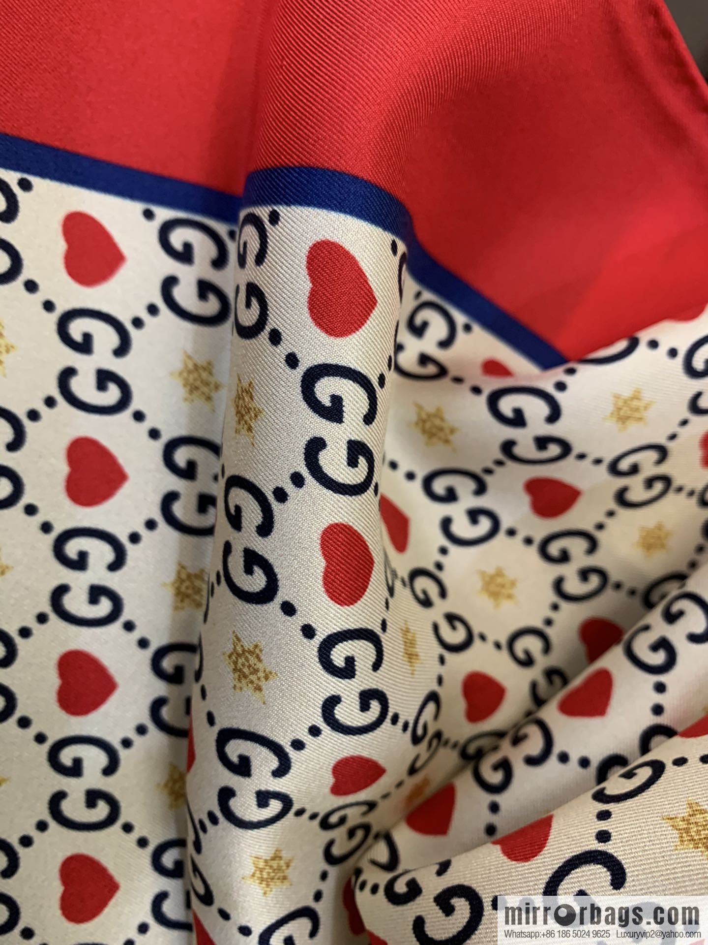 GUCCI Gucci Double G Letter Interwoven Pattern 100% Silk Scarf