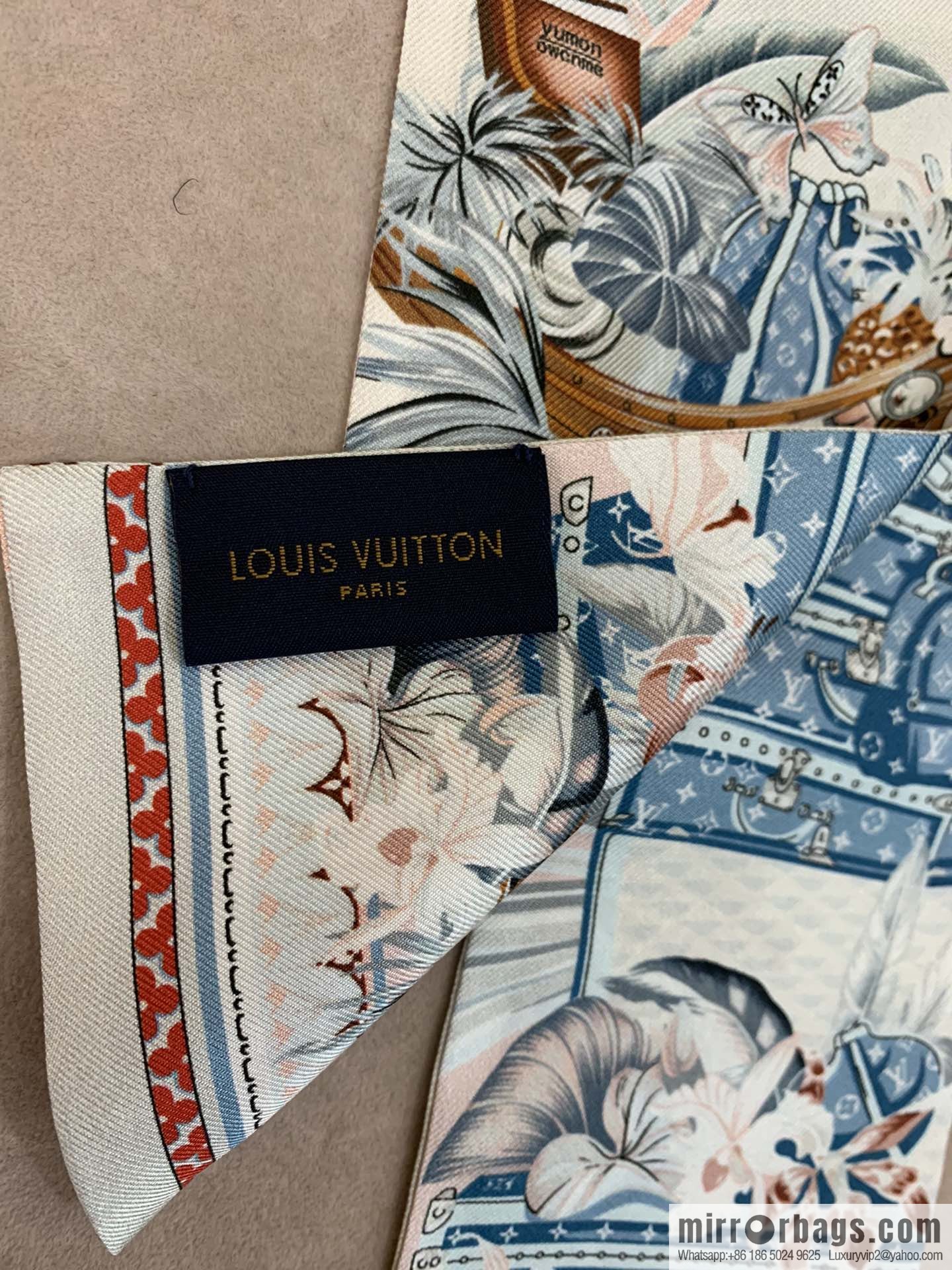 LV Louis Vuitton Voyage Extraordinaire Hair Band M73856