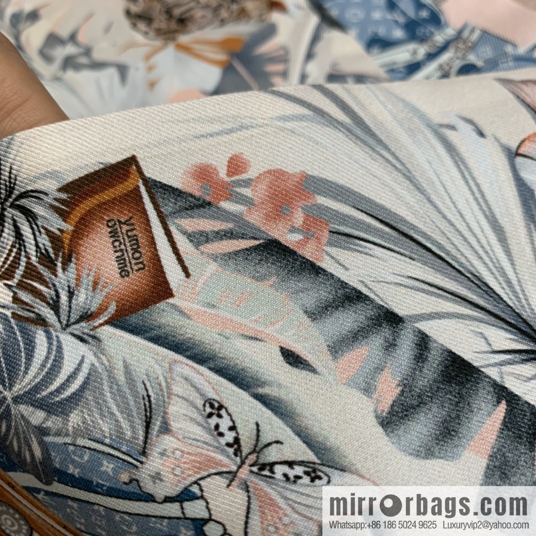 LV Louis Vuitton Voyage Extraordinaire Hair Band M73856