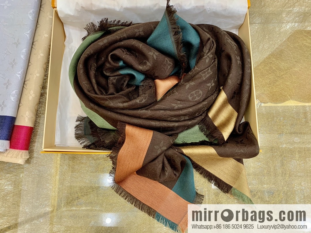 LV Louis Vuitton On The Edge Monogram Wool Mulberry Silk Blended Shawl M76371 M76465 M76372