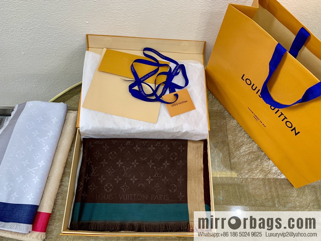 LV Louis Vuitton On The Edge Monogram Wool Mulberry Silk Blended Shawl M76371 M76465 M76372