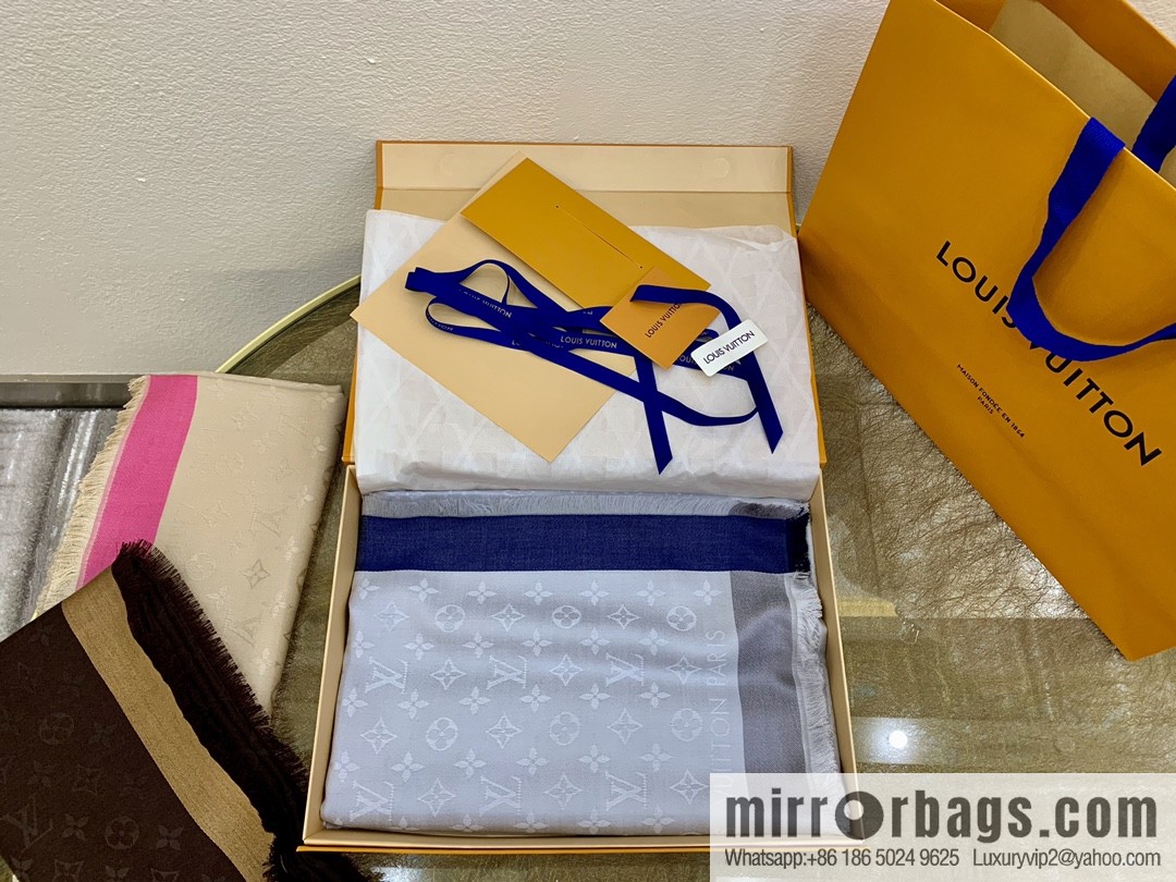 LV Louis Vuitton On The Edge Monogram Wool Mulberry Silk Blended Shawl M76371 M76465 M76372