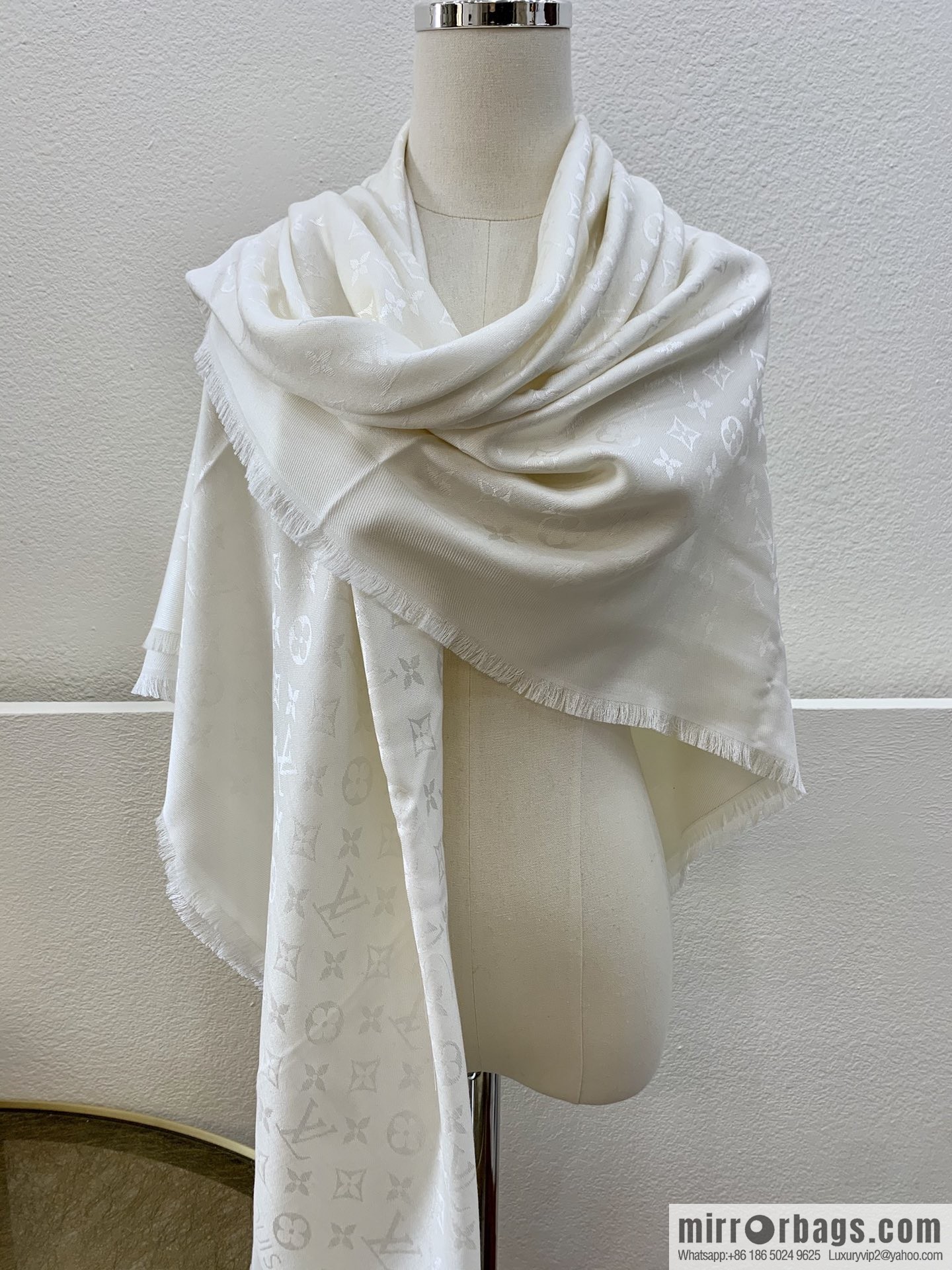 LV Louis Vuitton Monogram Denim Shawl M71378 M71382 M71330 M71329 M72412 M72046 M72273