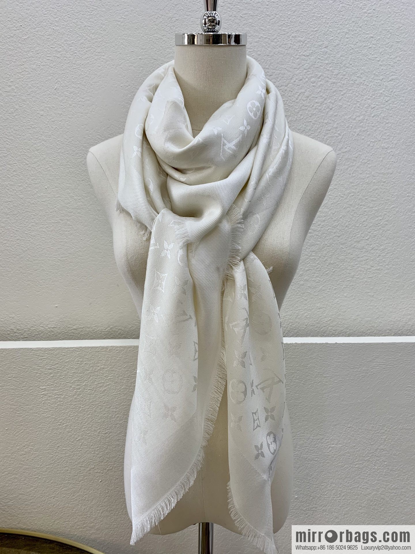 LV Louis Vuitton Monogram Denim Shawl M71378 M71382 M71330 M71329 M72412 M72046 M72273