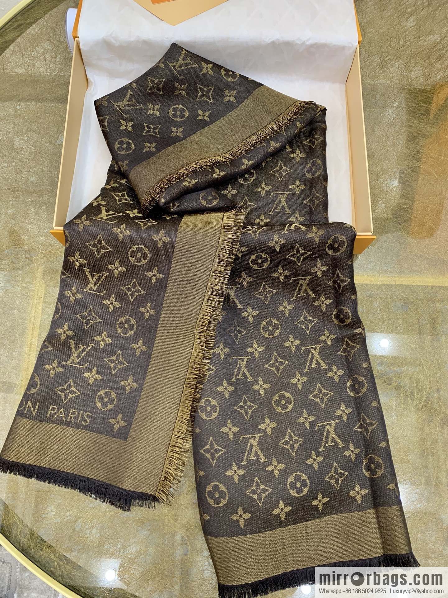 LV Louis Vuitton Shine Monogram Dyed Yarn Wire Blended Shawl M75122 M70805 M75120 M75121 M75123