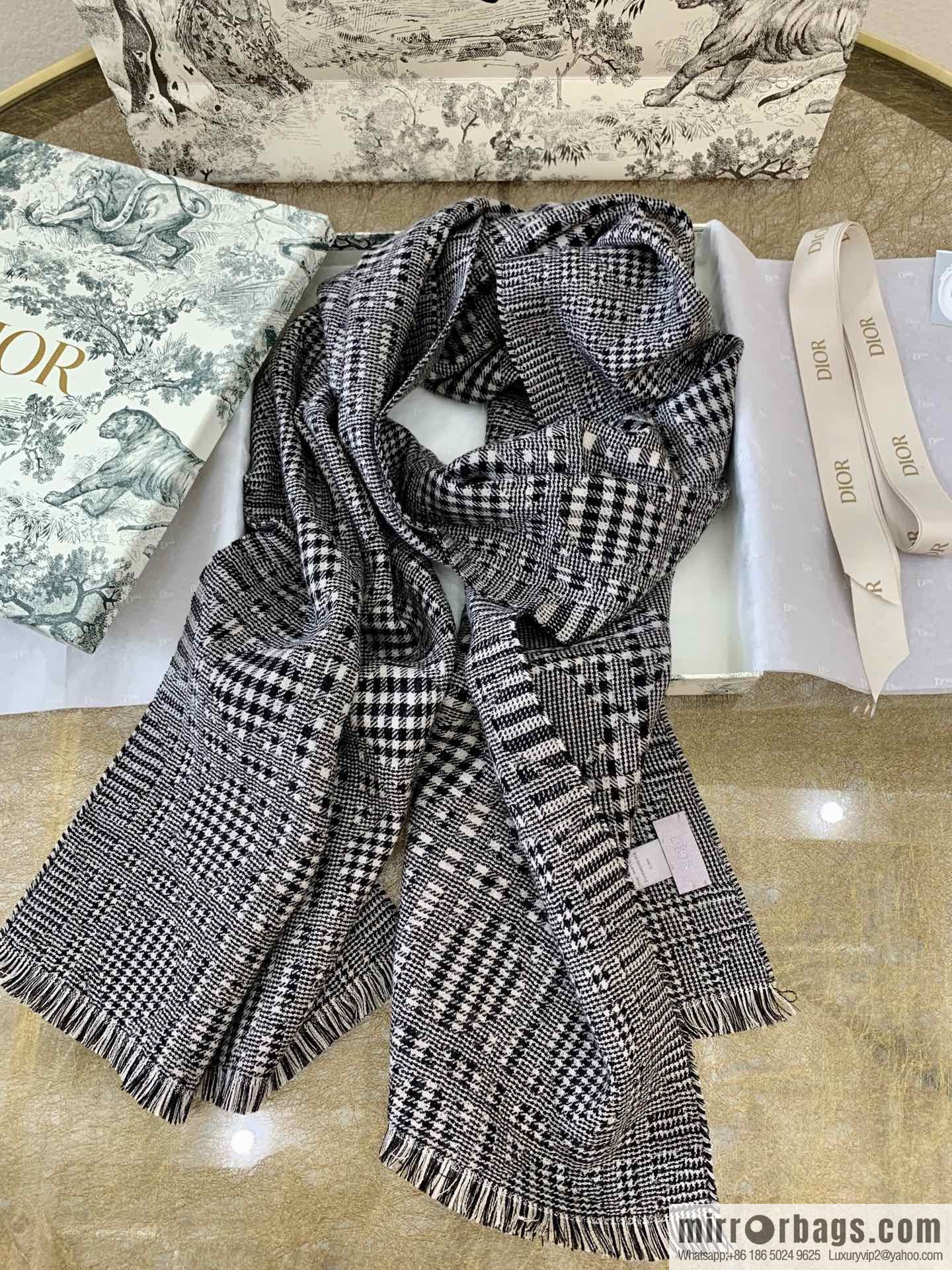 Dior Dior's unique style Teng pattern thousand bird grid new version long scarf