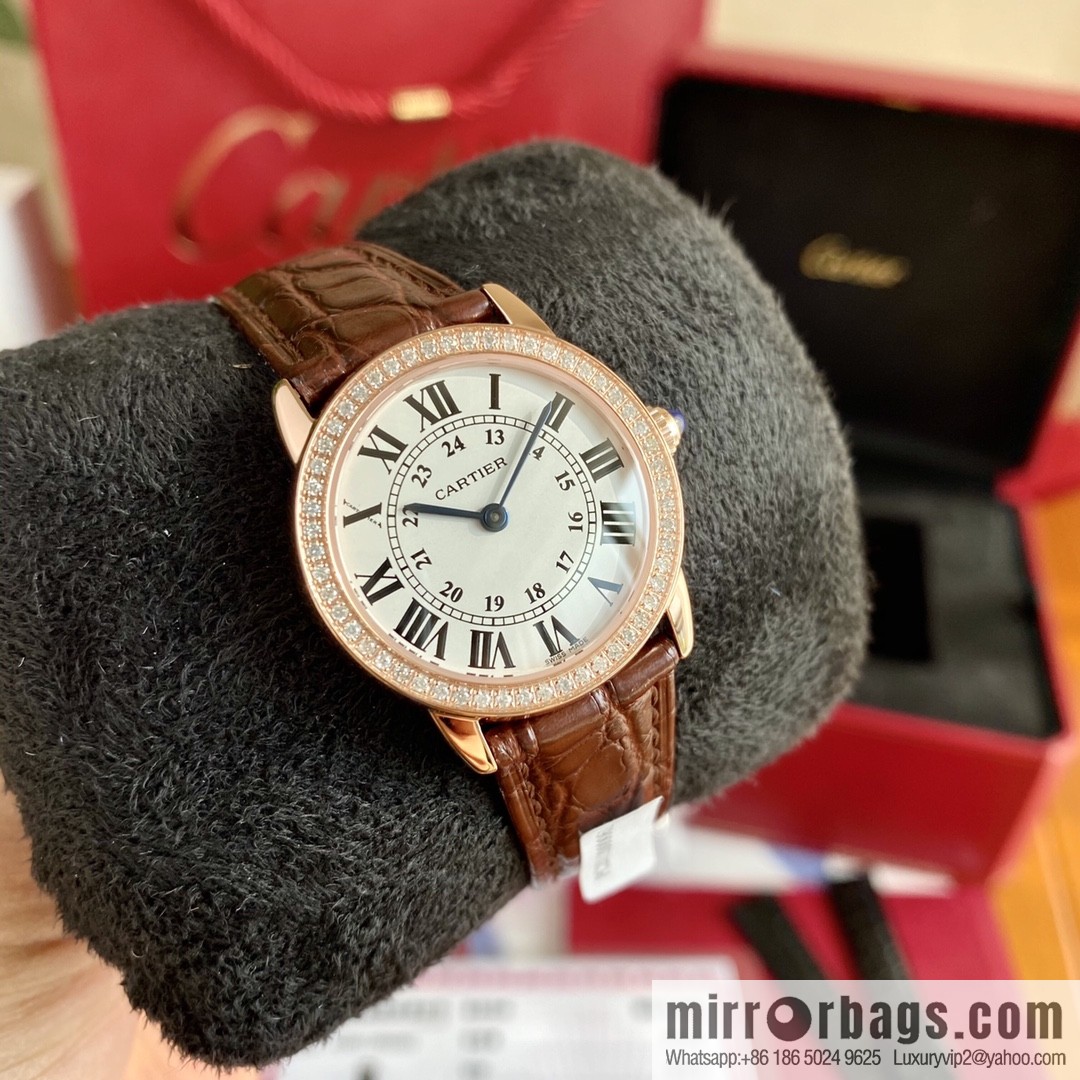 Spot Ronde de cartier (Cartier London) top version ring inlaid with 54 vs1.2 real diamonds imported American crocodile leather