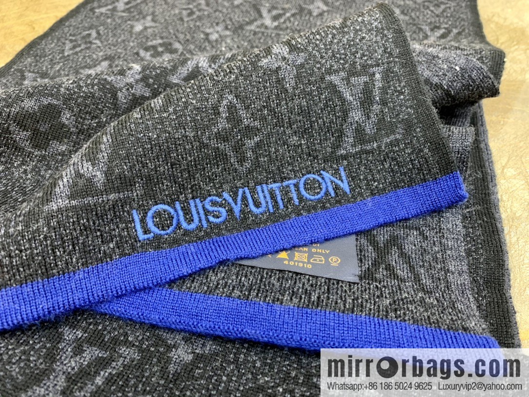 LV Louis Vuitton 100% wool Monogram Eclipse men's scarf