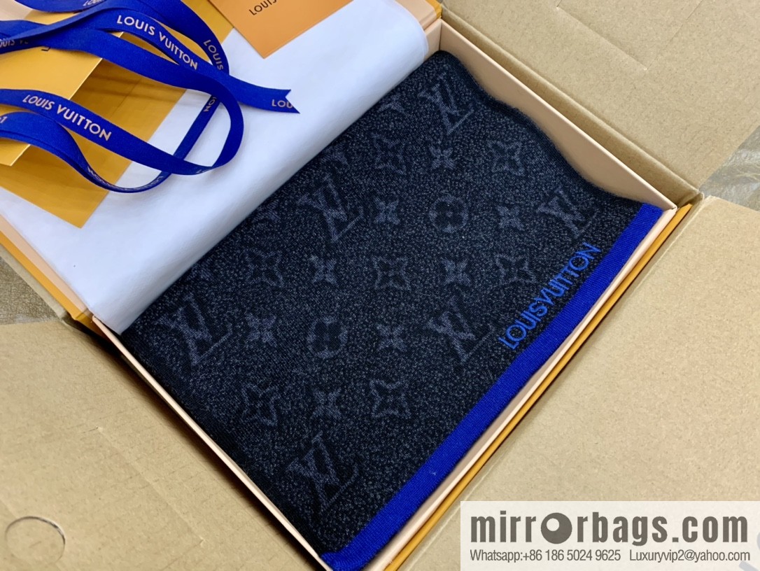 LV Louis Vuitton 100% wool Monogram Eclipse men's scarf