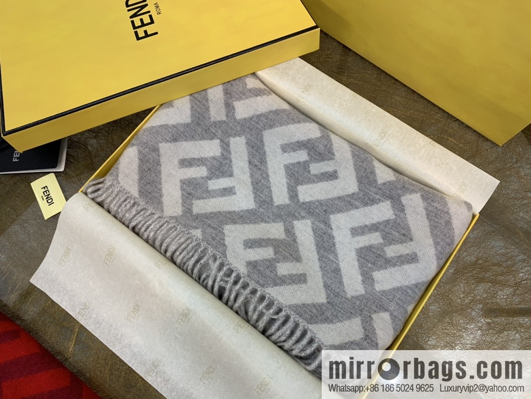 FENDI Fendi FF Vintage Style 100% Cashmere Scarf