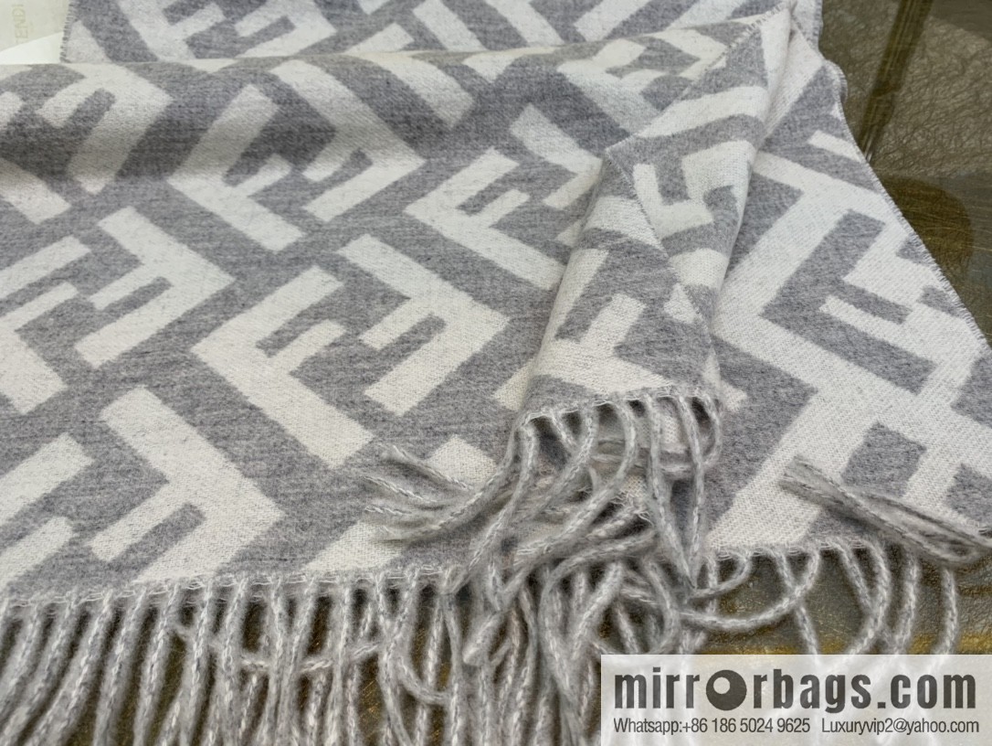 FENDI Fendi FF Vintage Style 100% Cashmere Scarf