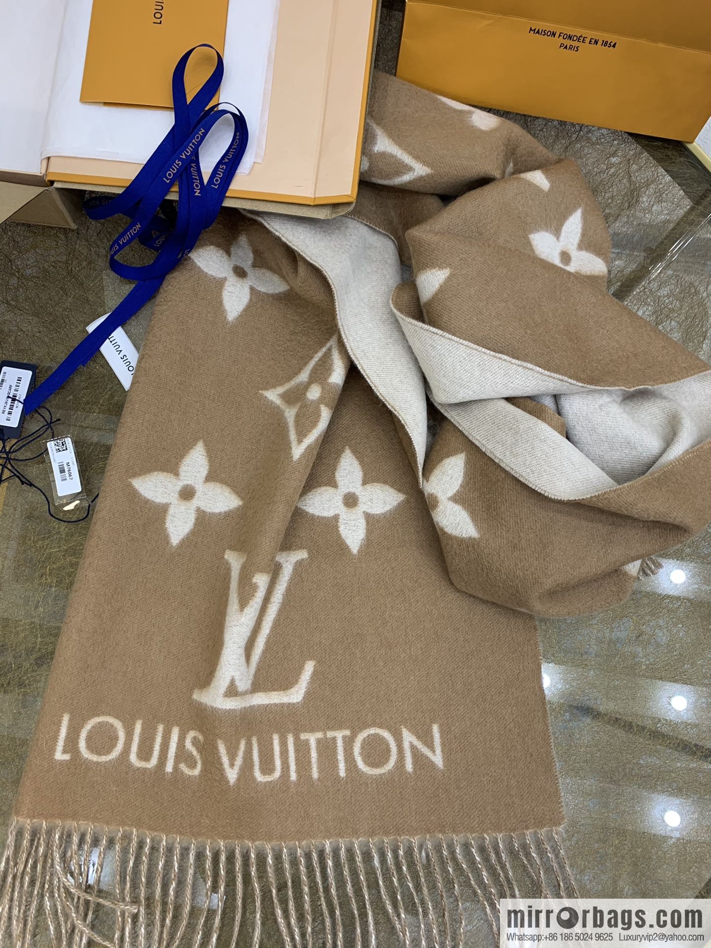 LV Louis Vuitton fringed trim 100% cashmere Reykjavik scarf M75704 #M75505 #M71040 #M71041 #M76637 #M76067