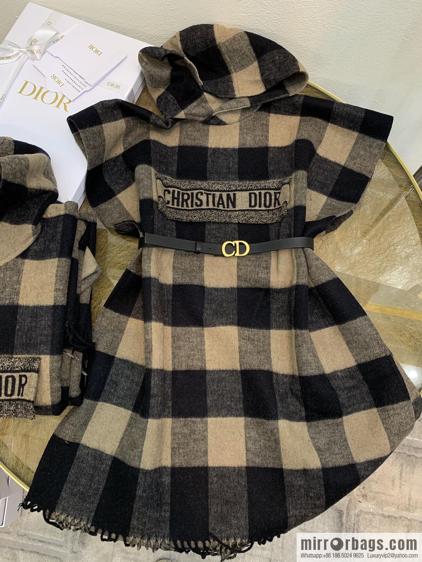 Dior Dior Check'N 'Dior Black Coffee England Checked Dress Cloak