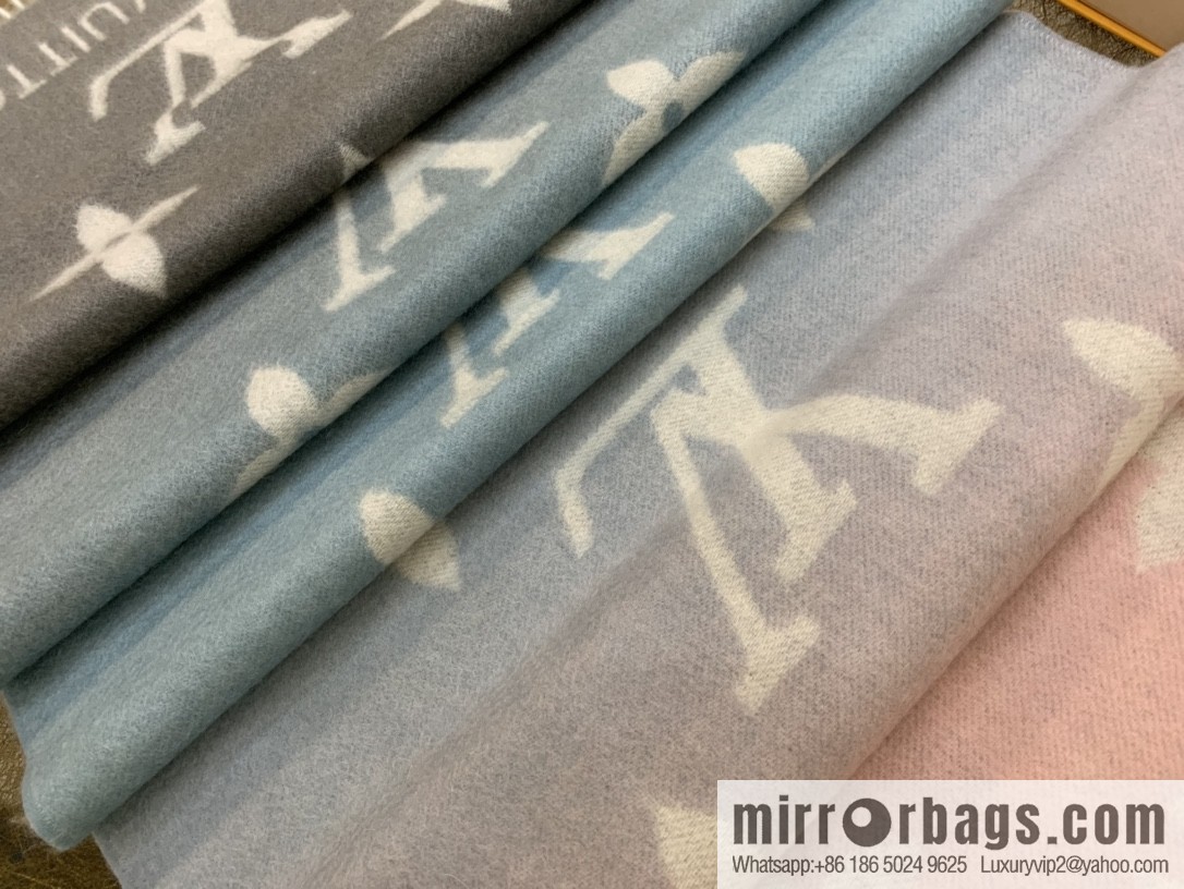 LV Louis Vuitton Pure Cashmere Reykjavik Gradient Scarf M70868 M70869 M73675