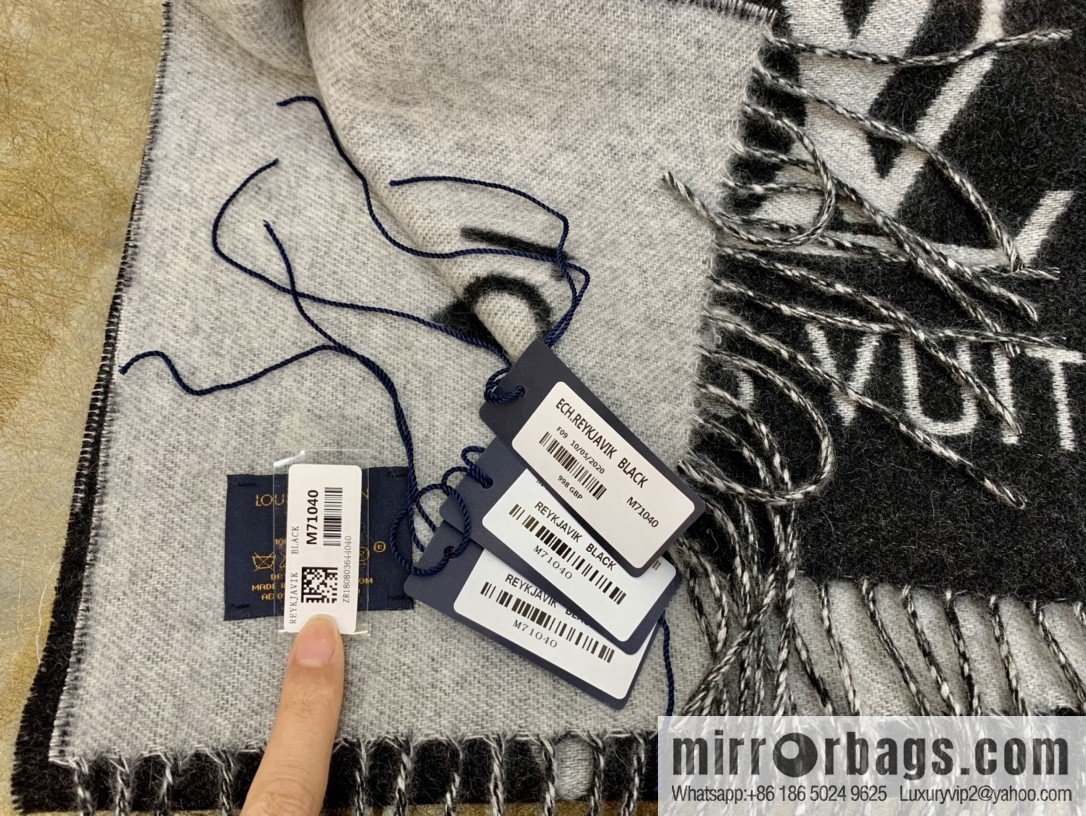 LV Louis Vuitton fringed trim 100% cashmere Reykjavik scarf M75704 #M75505 #M71040 #M71041 #M76637 #M76067