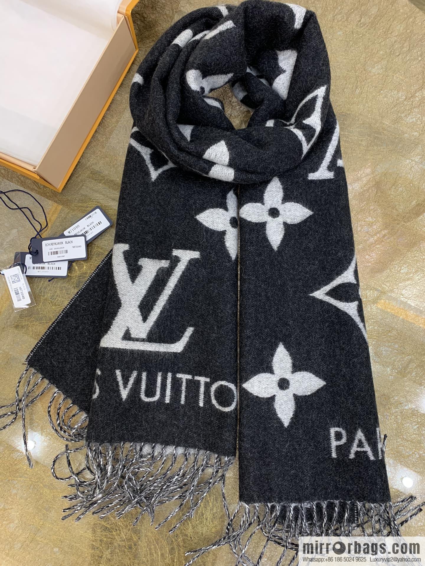 LV Louis Vuitton fringed trim 100% cashmere Reykjavik scarf M75704 #M75505 #M71040 #M71041 #M76637 #M76067