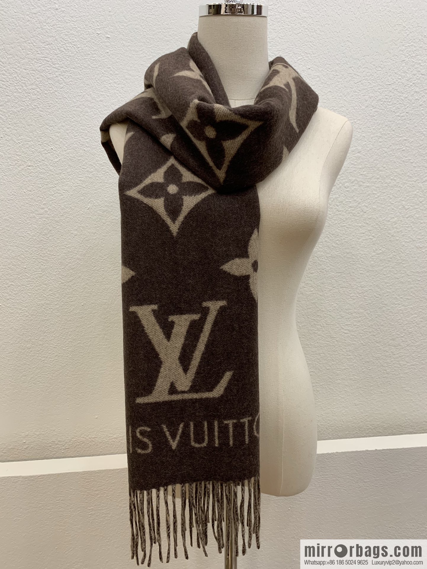 LV Louis Vuitton fringed trim 100% cashmere Reykjavik scarf M75704 #M75505 #M71040 #M71041 #M76637 #M76067