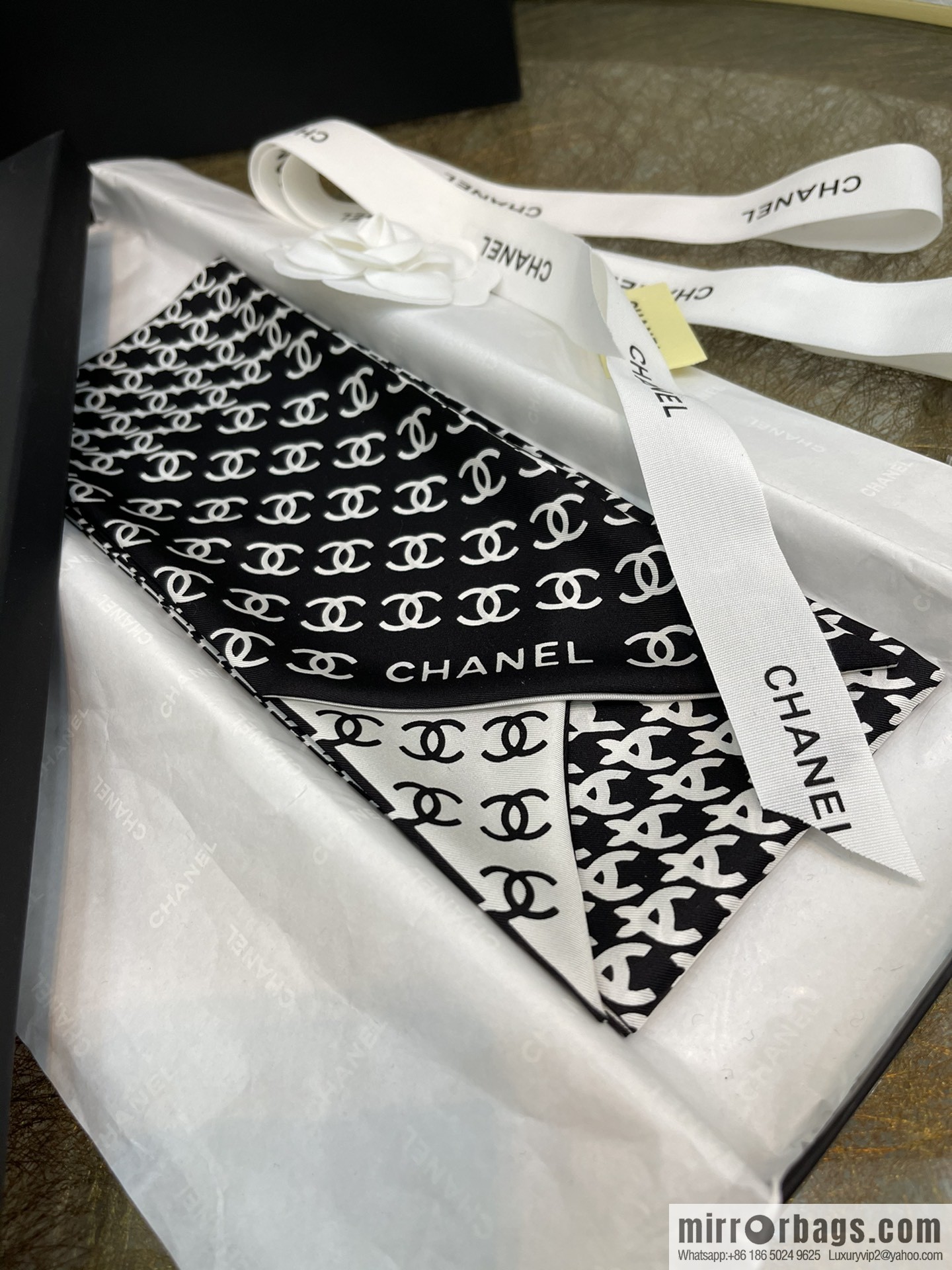 Chanel 100% silk max-Twiily ribbon