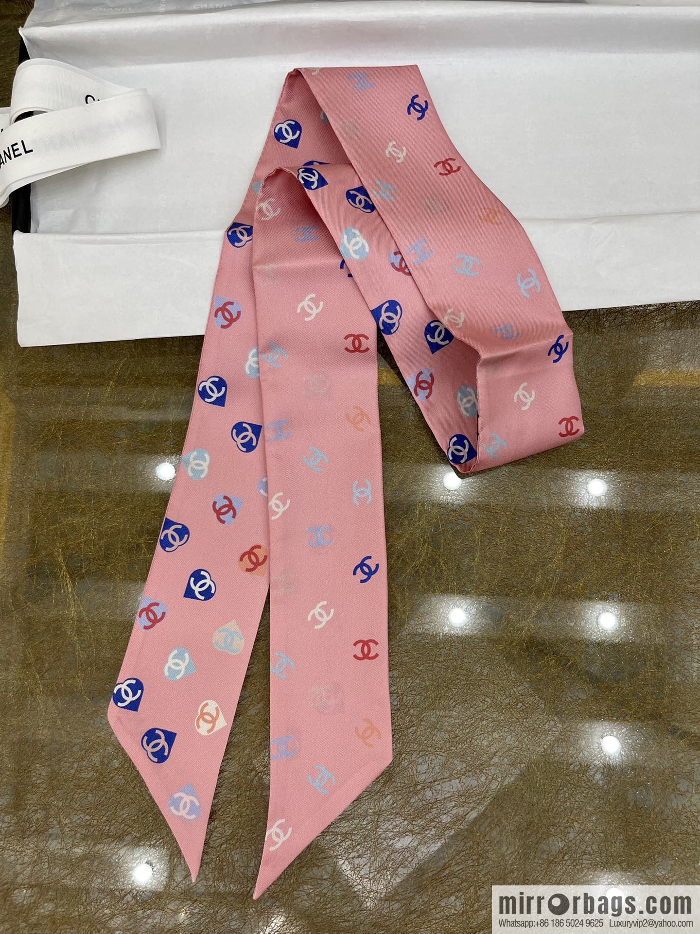 Chanel Xiaoxiang Twiily 100% Silk Silk Hair Band Ribbon AA7447