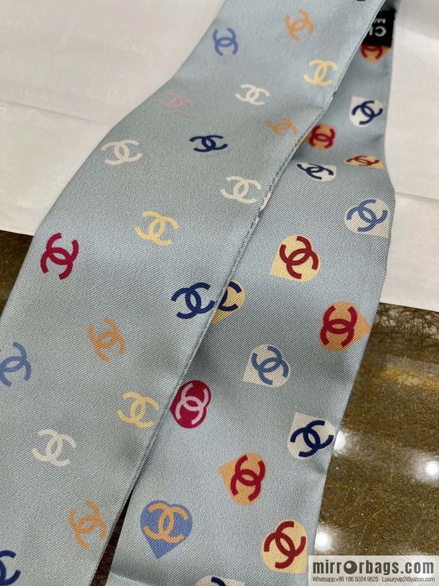 Chanel Xiaoxiang Twiily 100% Silk Silk Hair Band Ribbon AA7447