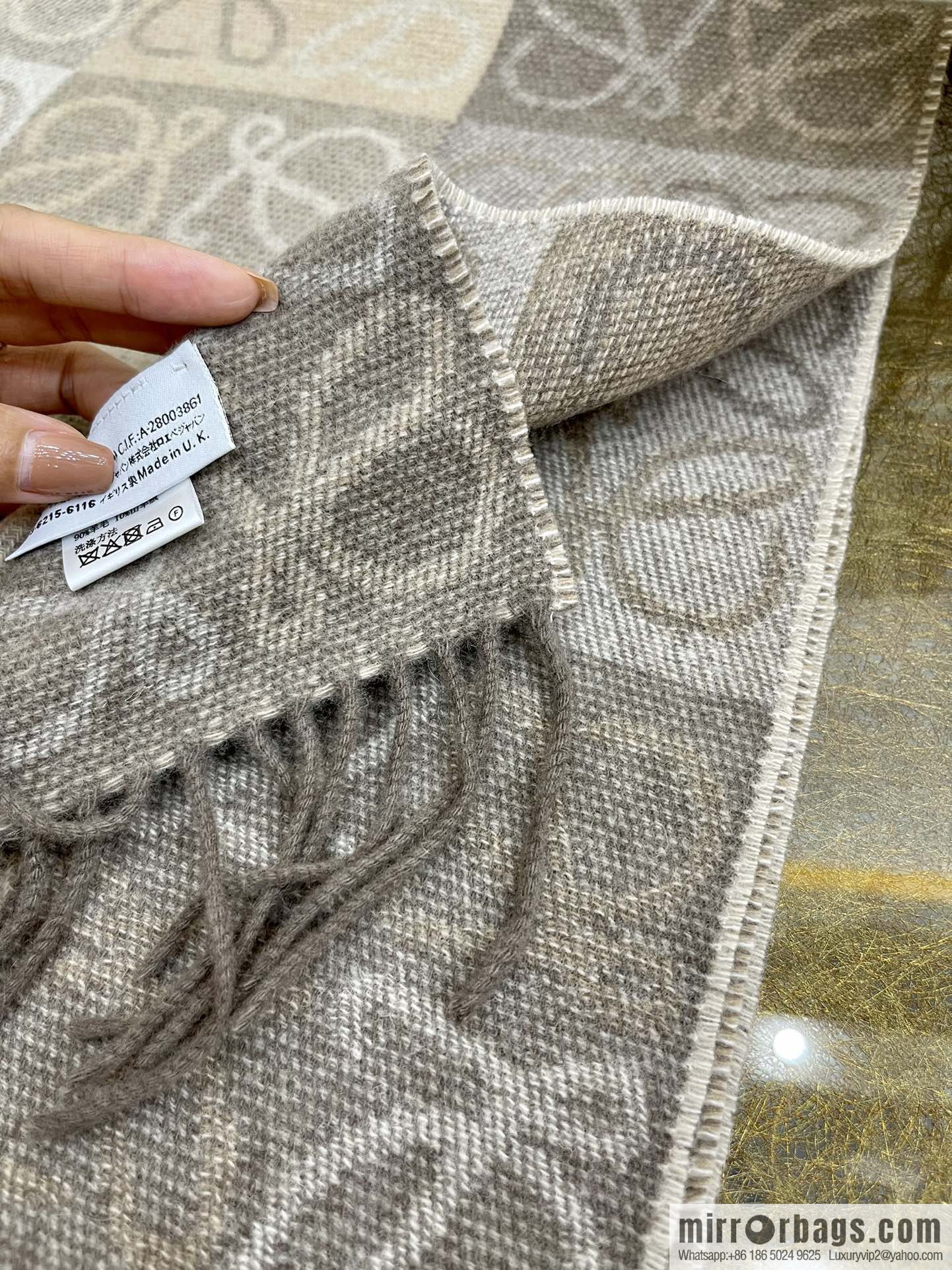 LOEWE 90% wool + 10% cashmere Anagram presbyopia scarf