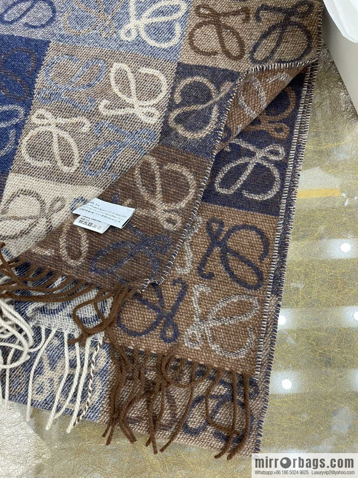 LOEWE 90% wool + 10% cashmere Anagram presbyopia scarf