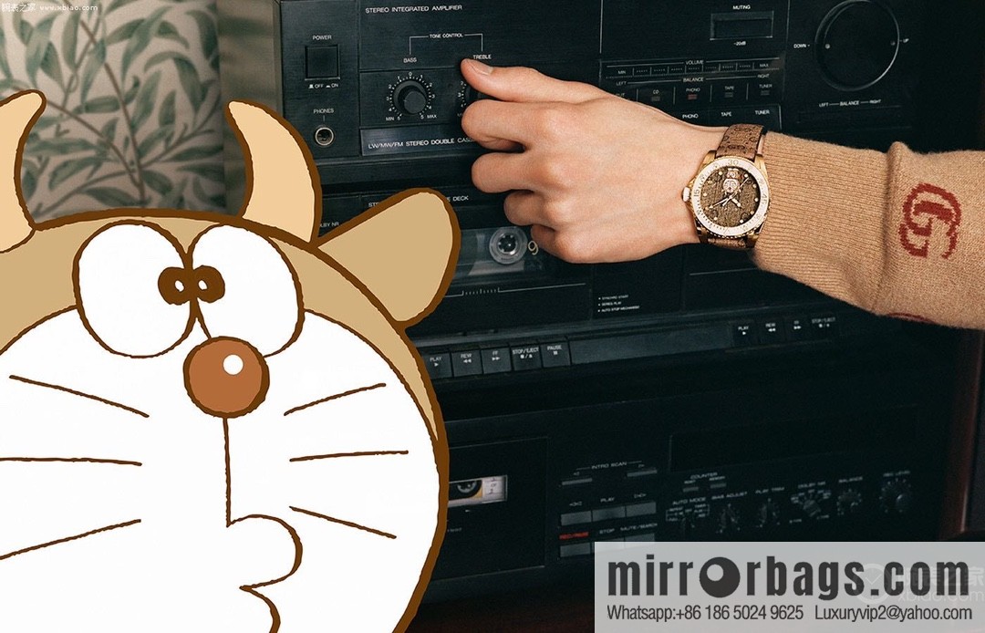 Gucci Gucci Dora A Dream joint limited edition Doraemon × Gucci joint series GucciDive watch