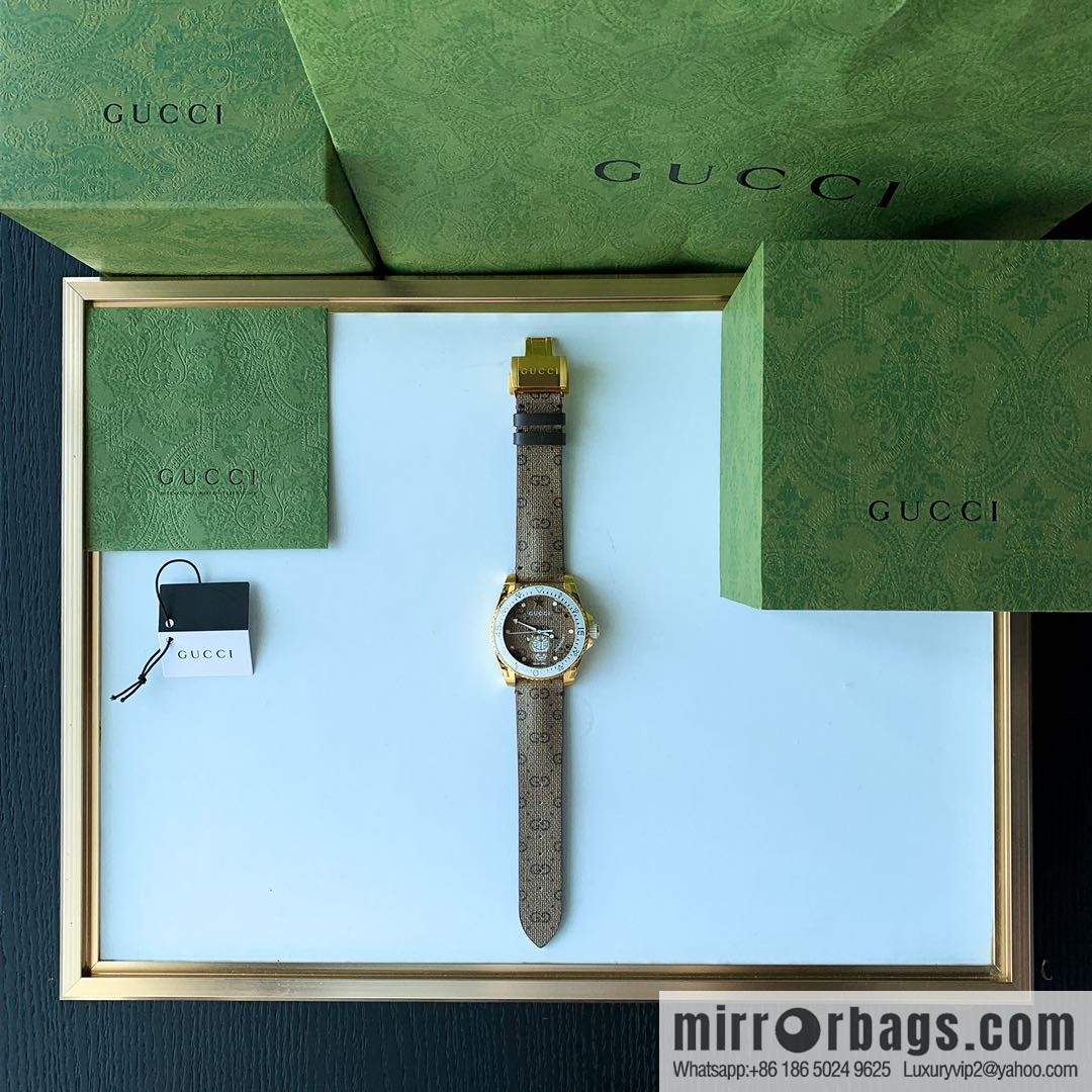 Gucci Gucci Dora A Dream joint limited edition Doraemon × Gucci joint series GucciDive watch