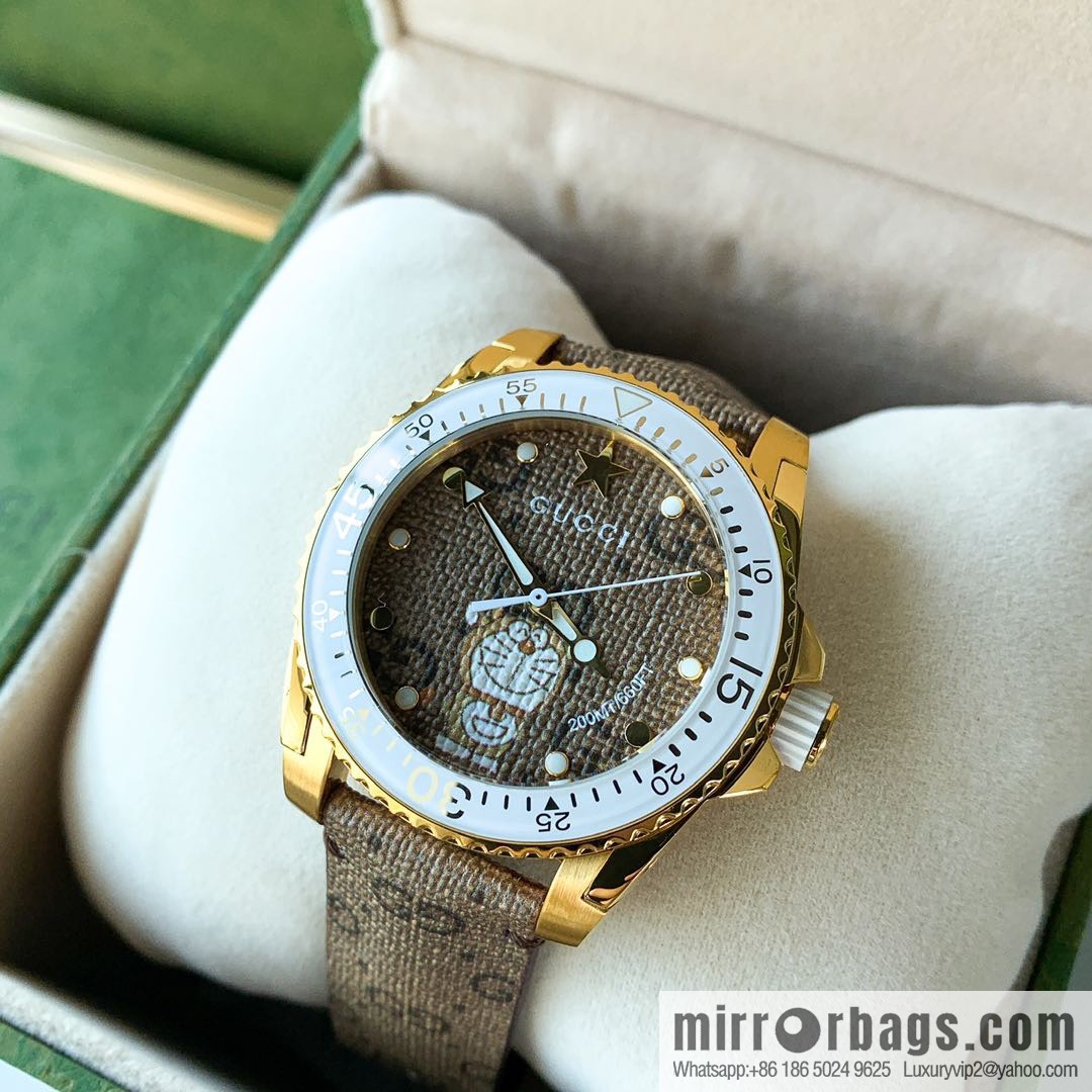 Gucci Gucci Dora A Dream joint limited edition Doraemon × Gucci joint series GucciDive watch