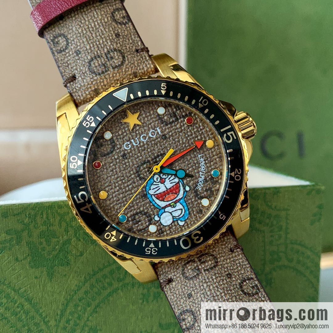 Gucci Gucci Dora A Dream joint limited edition Doraemon × Gucci joint series GucciDive watch